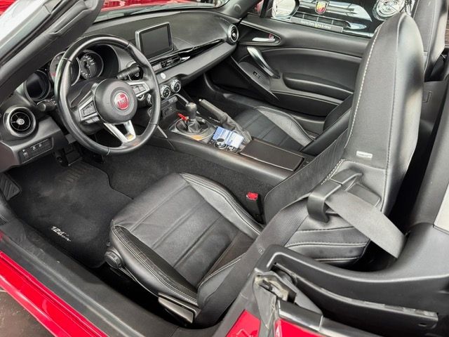 Fahrzeugabbildung Fiat 124 Spider Lusso KLIMA ALU NAVI