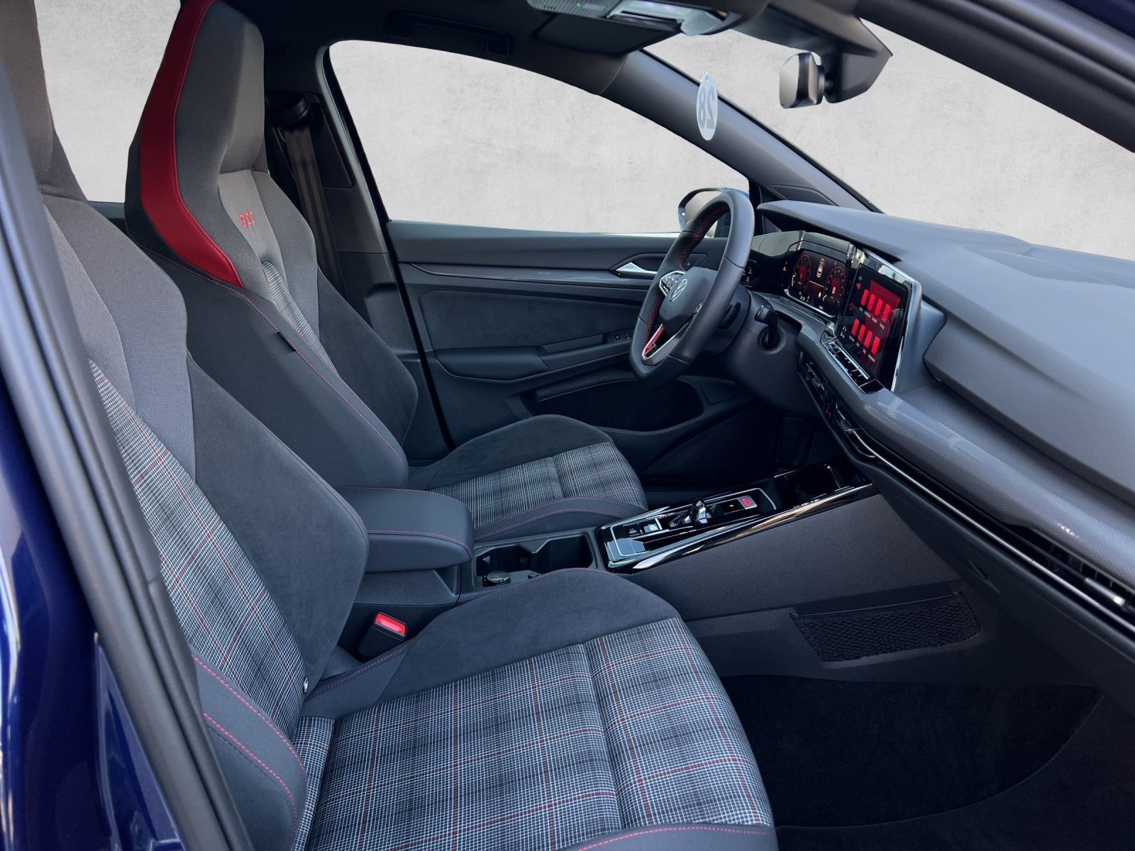 Golf VIII GTI 2.0 TSI DSG Pano*ACC*Kamera*LED