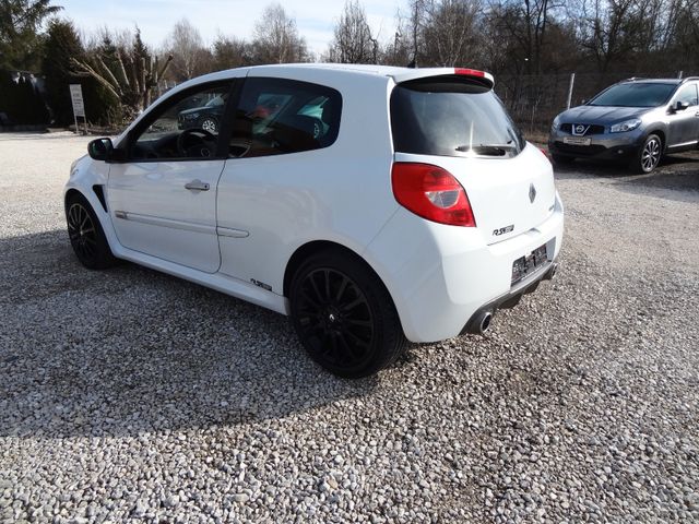 Fahrzeugabbildung Renault Clio III Renault Sport/Bastuck/Klima/Alu/