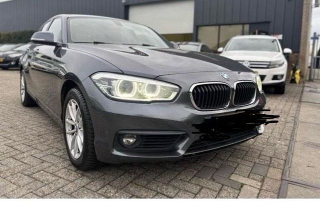 BMW 118