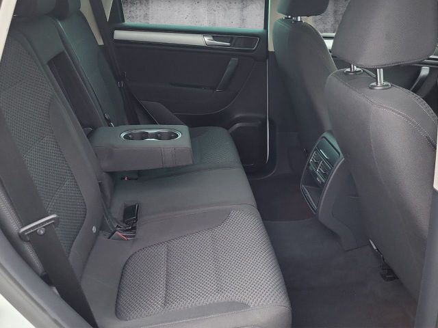 Touareg V6 3.0TDI R-Line AHK Navi Kamera