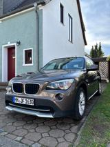BMW sparsamer X1 sDrive20d - TÜV NEU, PANO, SHZ - Sparsame mit Diesel-Antrieb