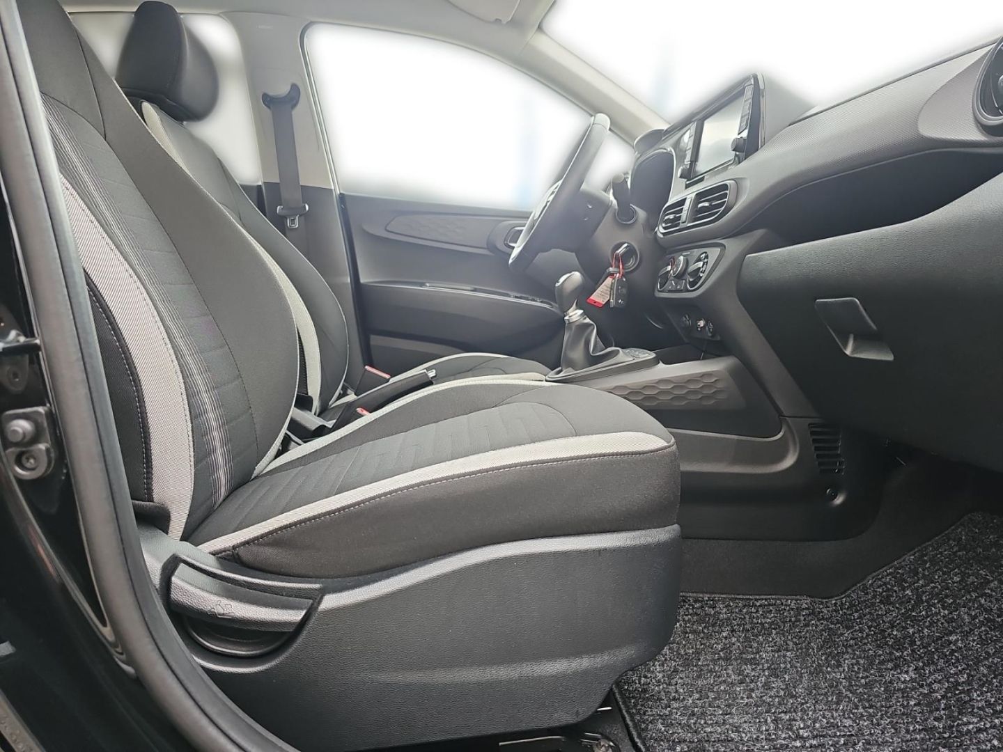 Hyundai i10 – Bild 14