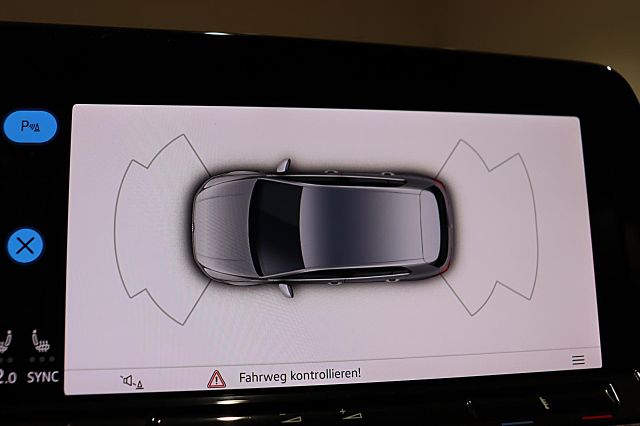 Golf UNITED 1.5 TSI LED NAVI PDC TEMPOMAT ACC FR