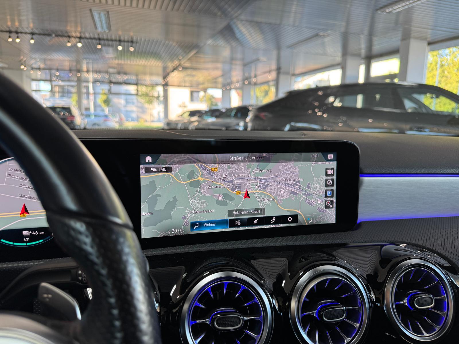 Mercedes-Benz A 250 e Limo 3x AMG SPORT*MBUX*WIDE*PANO*KAM*LED
