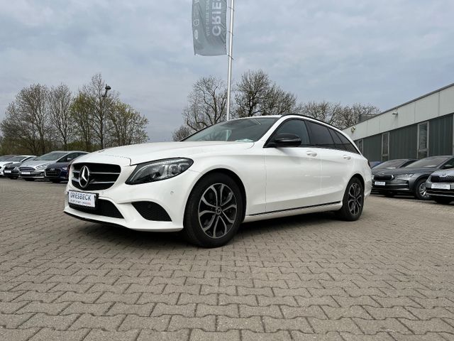 Mercedes-Benz C 220d T Avantgarde Night Paket *LED Navi Leder*