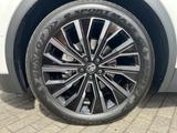 Toyota C-HR + Plus Lounge 4x4 - 77kwh - JBL, Pano., 360 - Toyota: J7