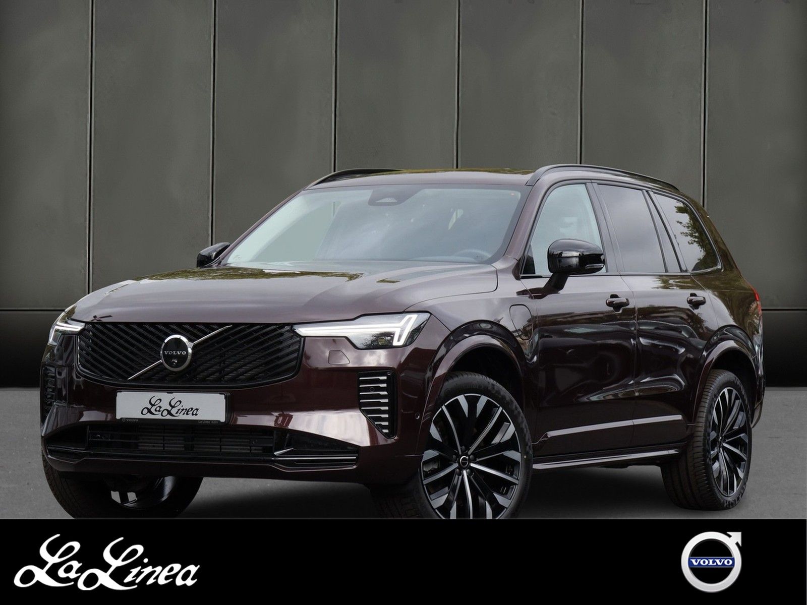 Volvo XC90 T8 AWD Plus Dark Reskin NP:95.590,-//PANO/H