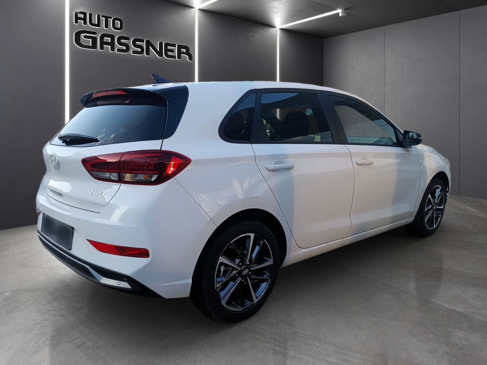Fahrzeugabbildung Hyundai i30 Advantage 140PS DCT