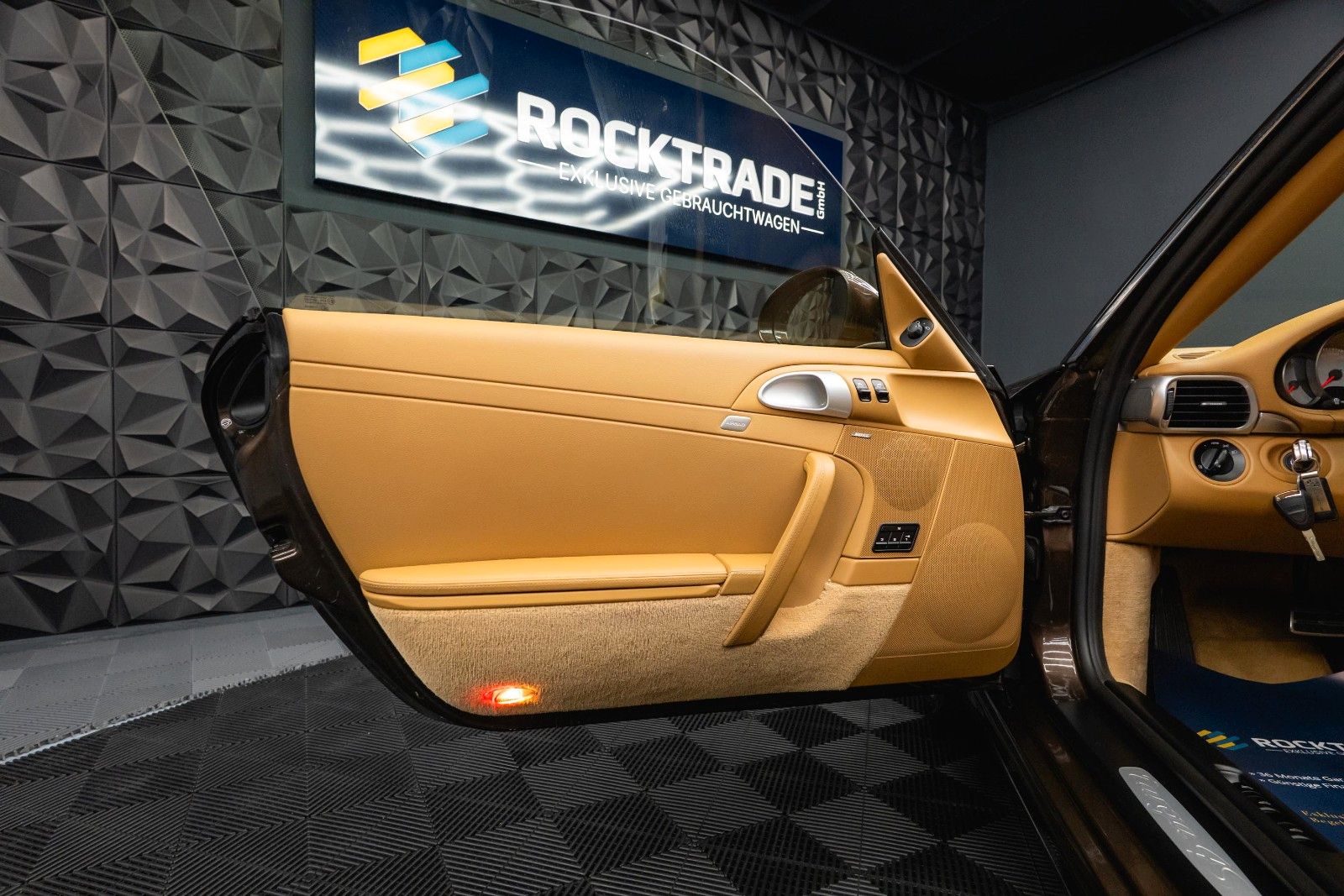 Fahrzeugabbildung Porsche 997.2 911 Targa 4 S | 1.Hand | PDK | 385PS | LED