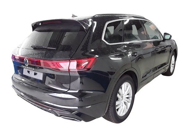 Touareg 3.0 TDI R-LINE +IQ.LIGHT+KAM+PANO+STHZG+
