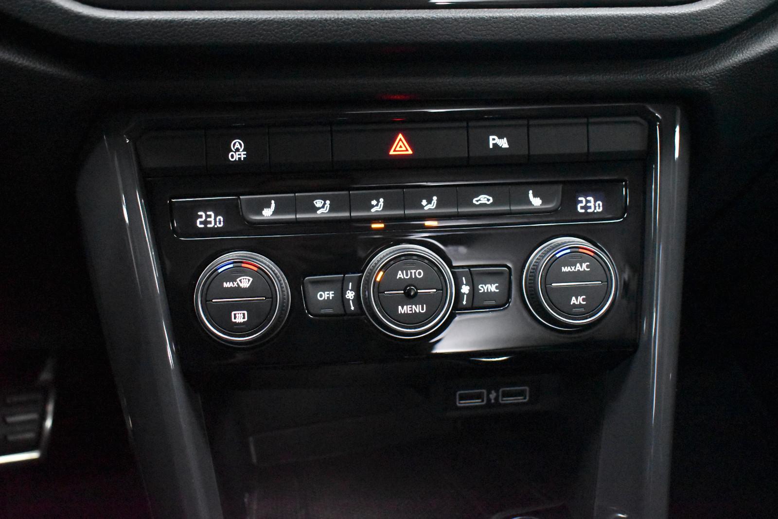 Volkswagen T-Roc Automatik Sport 4Motion+AHK+Spurhalte