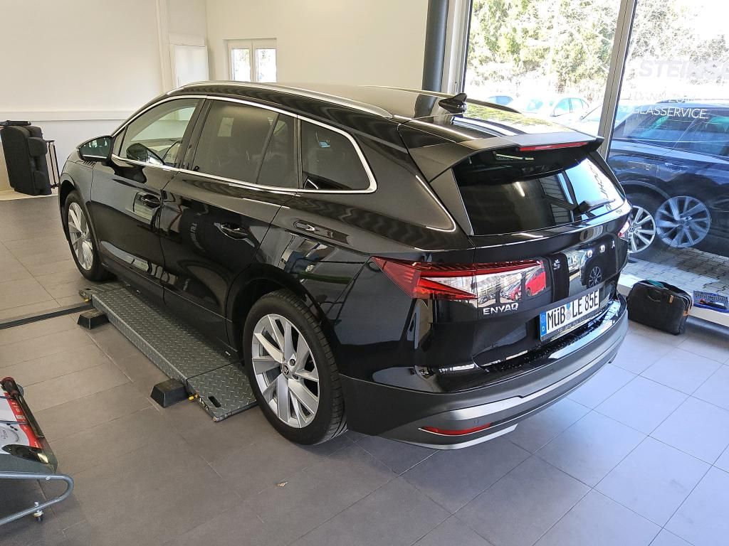 Fahrzeugabbildung SKODA Enyaq 60 Suite Matrix Navi  VC ACC RFK WP Leder