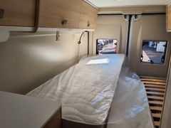 Chausson V 697  FirstLine MJ 25