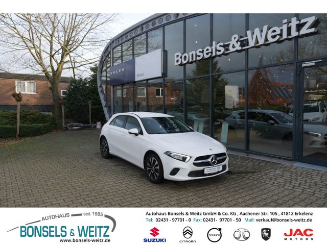 MERCEDES-BENZ A 250 e 8G-DCT STYLE Automatik Navi LED Apple Ca
