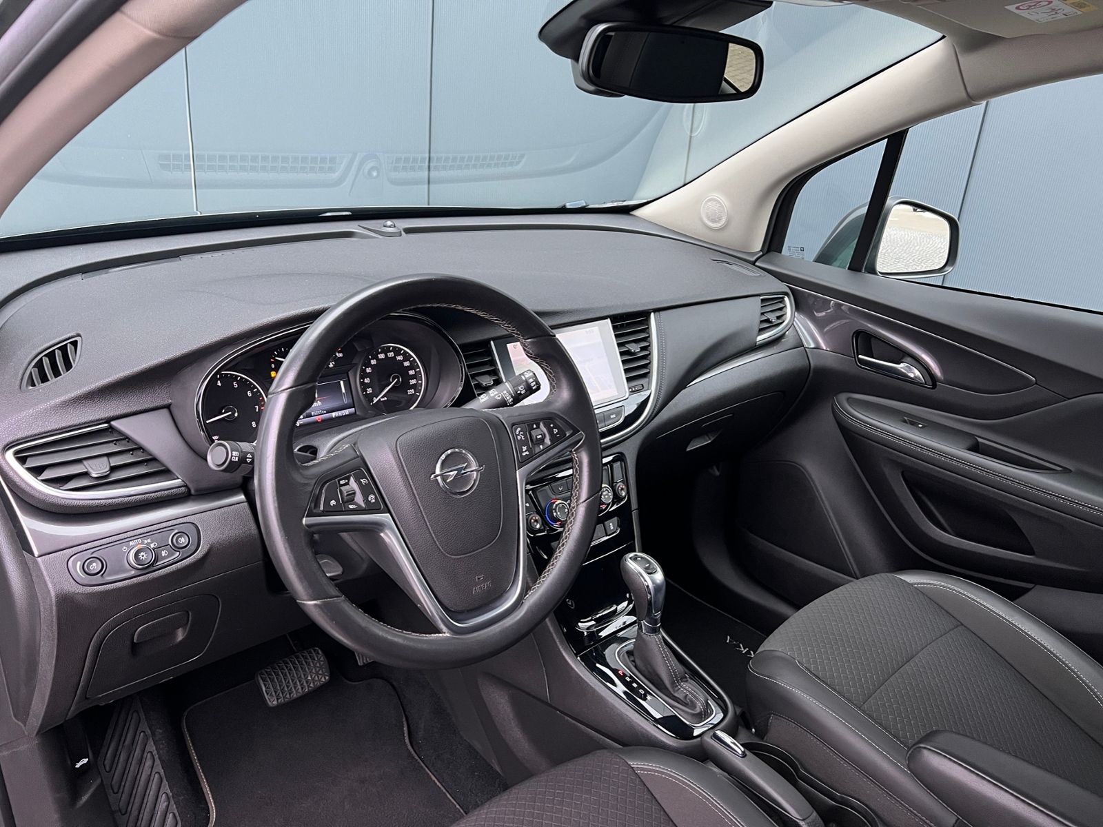 Fahrzeugabbildung Opel Mokka X Innovation 1.4 Turbo Automatik *AHK, Nav