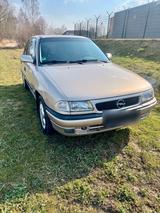 Opel Astra , Automatik TÜV , 03/28 , 1,6 L... - Opel Astra aus 1996