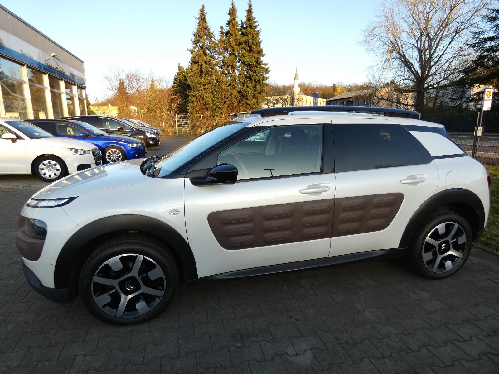 Citroën C4 Cactus *PANORAMA*NAVI*RFK*PDC*SHZ*60 Tkm*5-T*