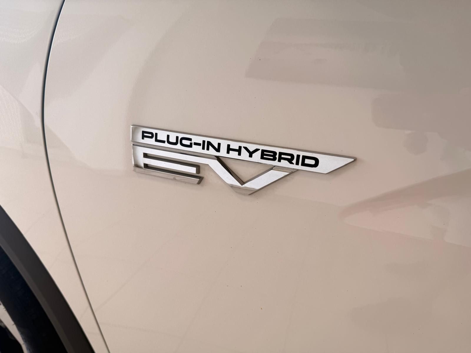 Fahrzeugabbildung Mitsubishi Eclipse Cross Hybrid 4WD /AHK/KAMERA/KLIMA