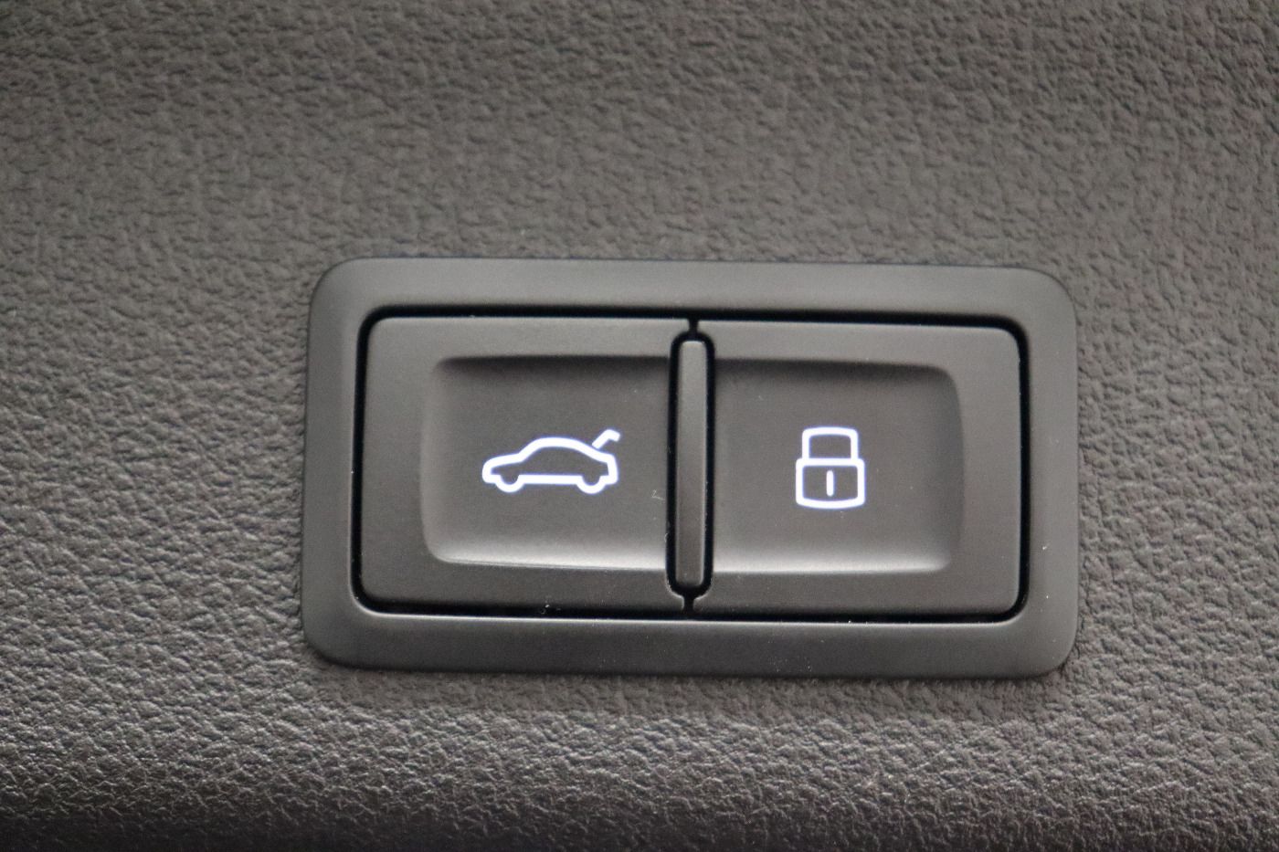 Audi A6 - Bild 17