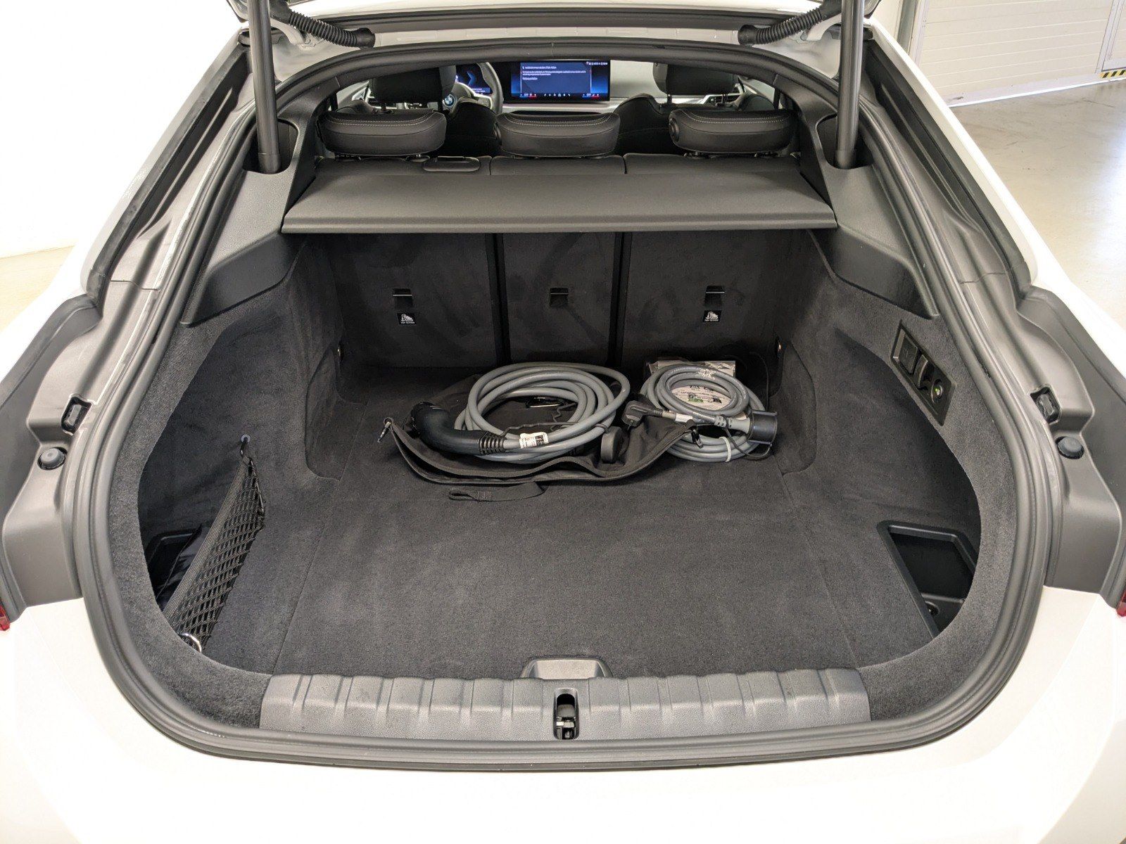 BMW i4 - Bild 15