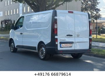 Opel Vivaro - 11