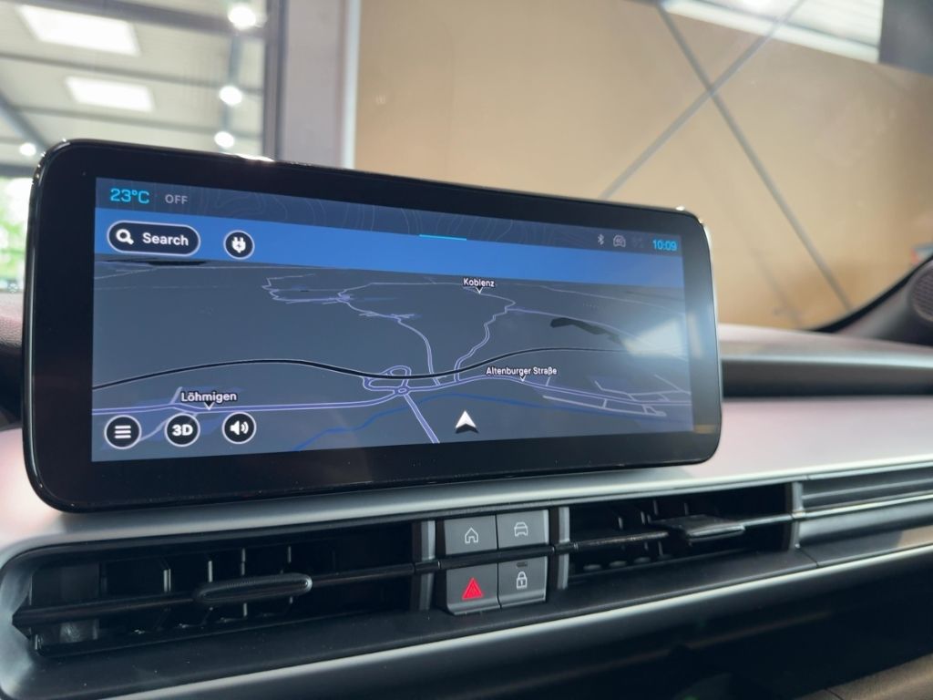 Fahrzeugabbildung Jeep Avenger Altitude Electric NAVI ALLWETTER WINTER