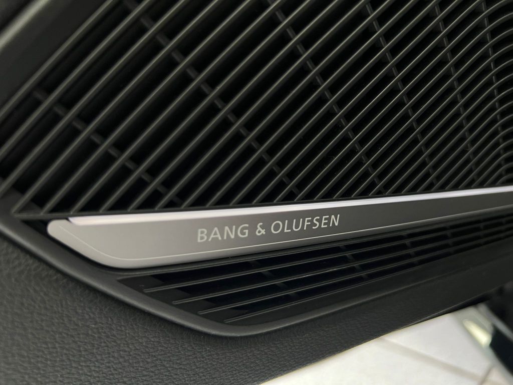 Audi S4 3.0 TFSI quattro Tiptronic*GSD*B&O*HUD*ACC*