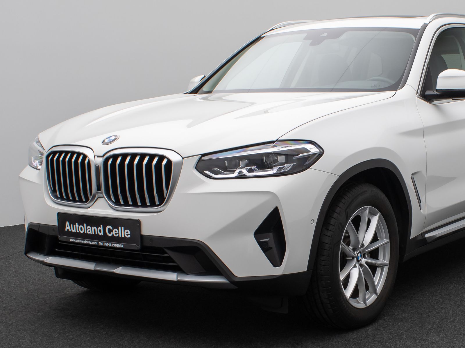 Fahrzeugabbildung BMW X3 xD20i Panorama Kamera DAB Leder Sport 18Zoll