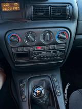 Opel Omega Reflexion - Opel Omega in Köln