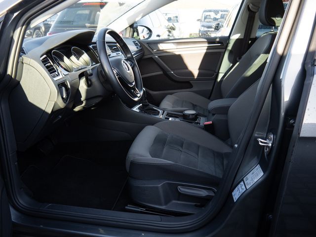 Golf VII 1.5 TSI DSG Highline R-Line LED NAVI AA