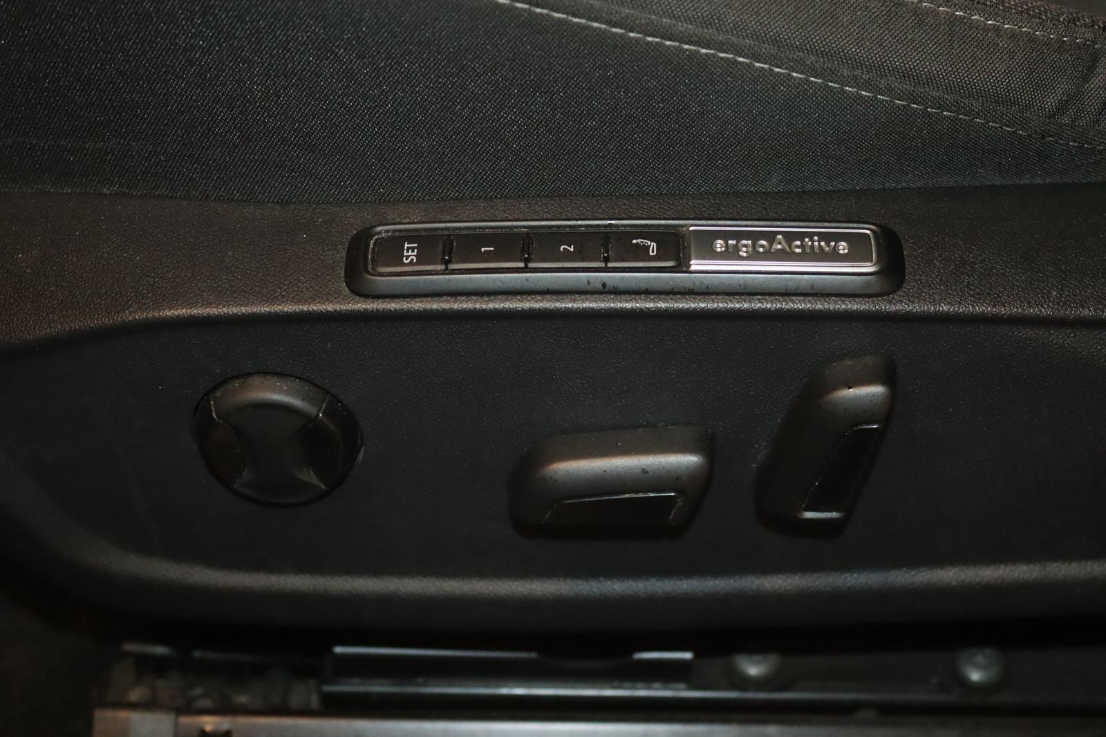 Volkswagen Golf 2.0 TSI Style Virtual-Memory-LED-SHZ-PDC-, миниатюра 5