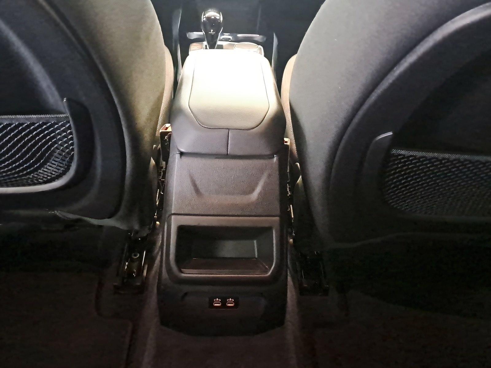 BMW 118i LiveCockpitProf PDC LED Sitzheizung