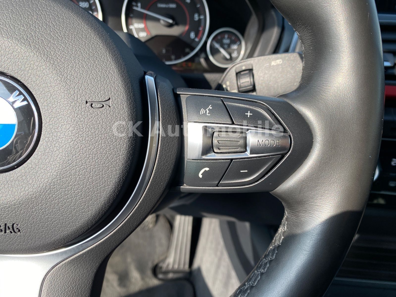 Fahrzeugabbildung BMW 420d Cabrio Sport Line/Navi/Leder/Bi-Xenon/Kam.