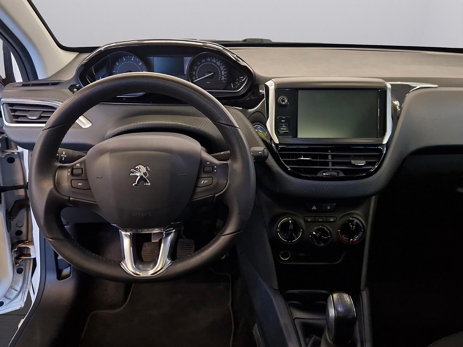 Peugeot 208 Style|PANO|TÜV NEU|