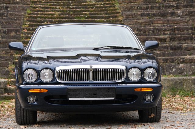 Jaguar XJ 4.0 Sovereign 3 Jahre Garantie