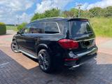 Mercedes-Benz GL 500 4MATIC Distronic+ 7 Sitzer - Mercedes-Benz GL 500: 4matic