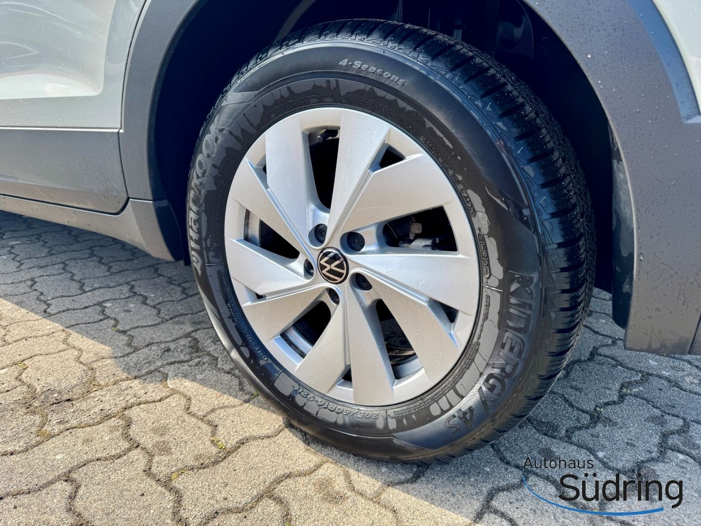 T-Cross 1,0TSI Life AHK Navi DLED ACC AppConnect