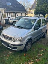 Fiat panda wenig Gelaufen Mit TÜV - Fiat Panda in Lübeck
