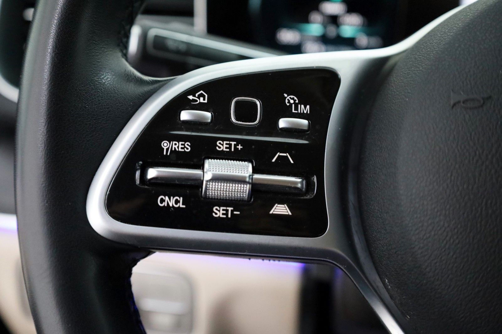 Fahrzeugabbildung Mercedes-Benz GLE 350 de Coupe AMG line,Navi,LED,360Kamera,ACC