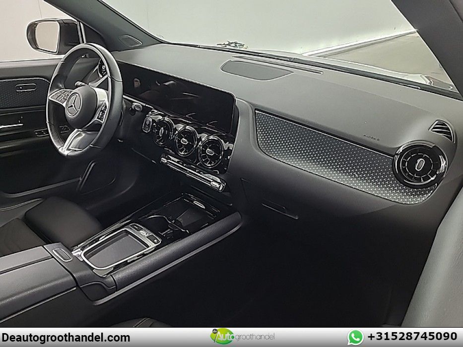 Mercedes-Benz GLA 250 250 e Star Edition imagem 3
