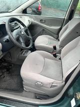 Nissan Almera Tino 1,8 I Elegance - Nissan Almera Tino