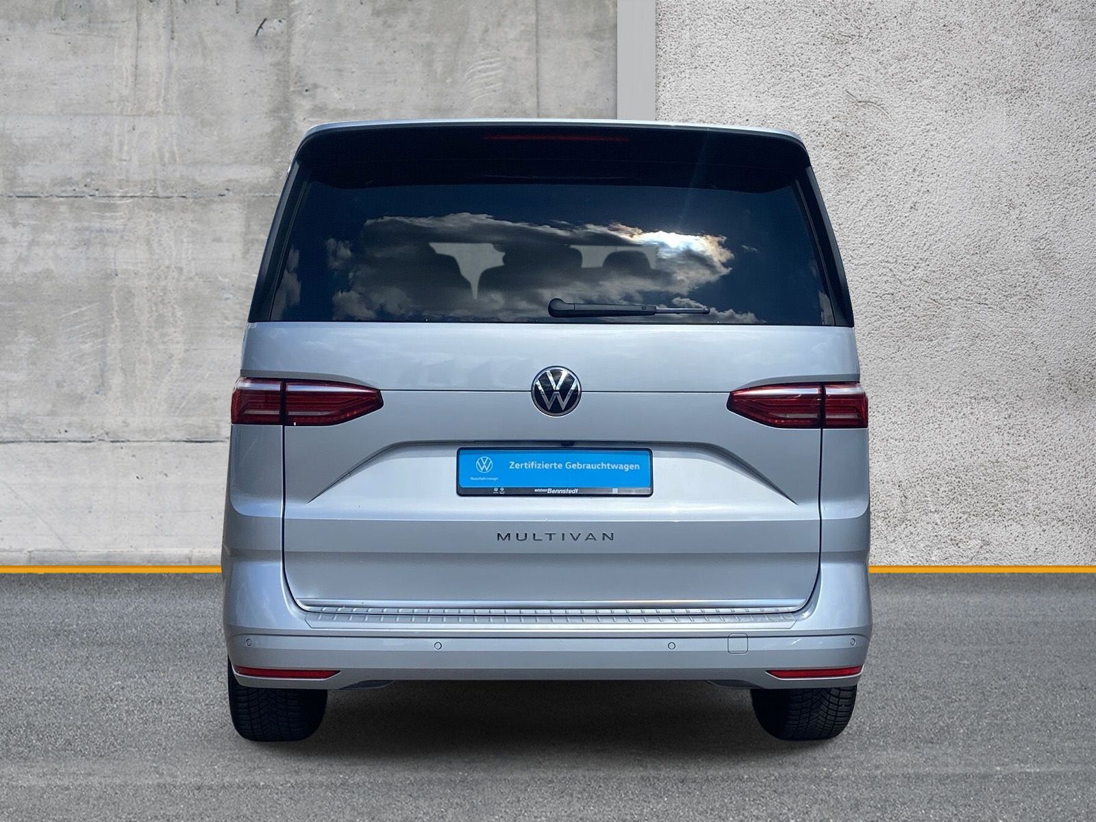 Fahrzeugabbildung Volkswagen T7 Multivan 2.0 TDI DSG Style MATRIX STANDHZG