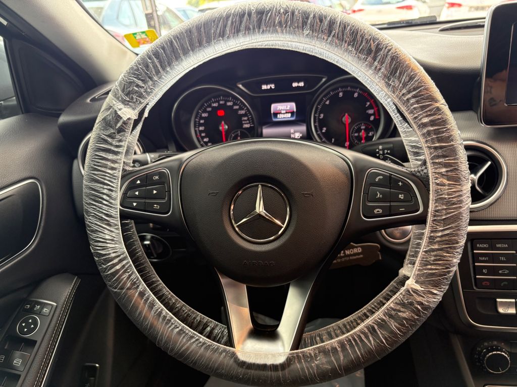 Mercedes-Benz GLA 200 - Bild 10