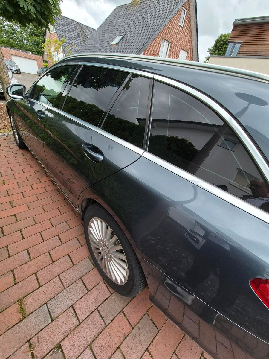 MERCEDES-BENZ Mein gepflegte mercedes c220 zum Verkauf an