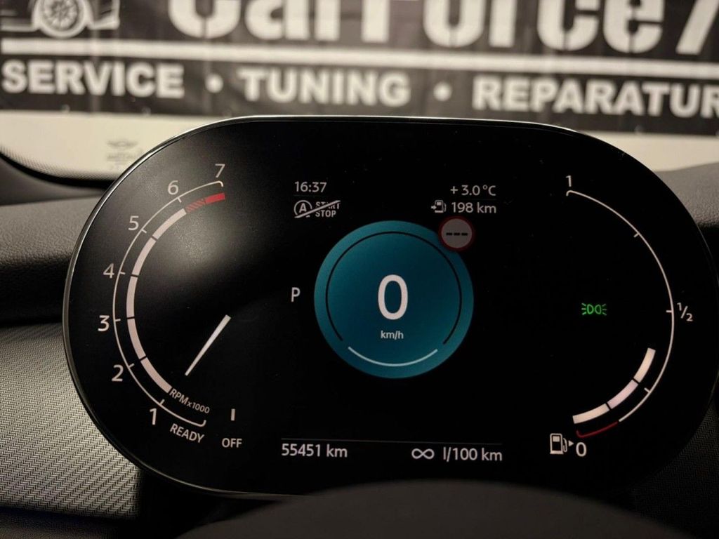 MINI Cooper AUTOMATIK SITZ-/STANDHZG DAB KLIMAAUTO MINI Cooper AUTOMATIK SITZ-/STANDHZG DAB KLIMAAUTO