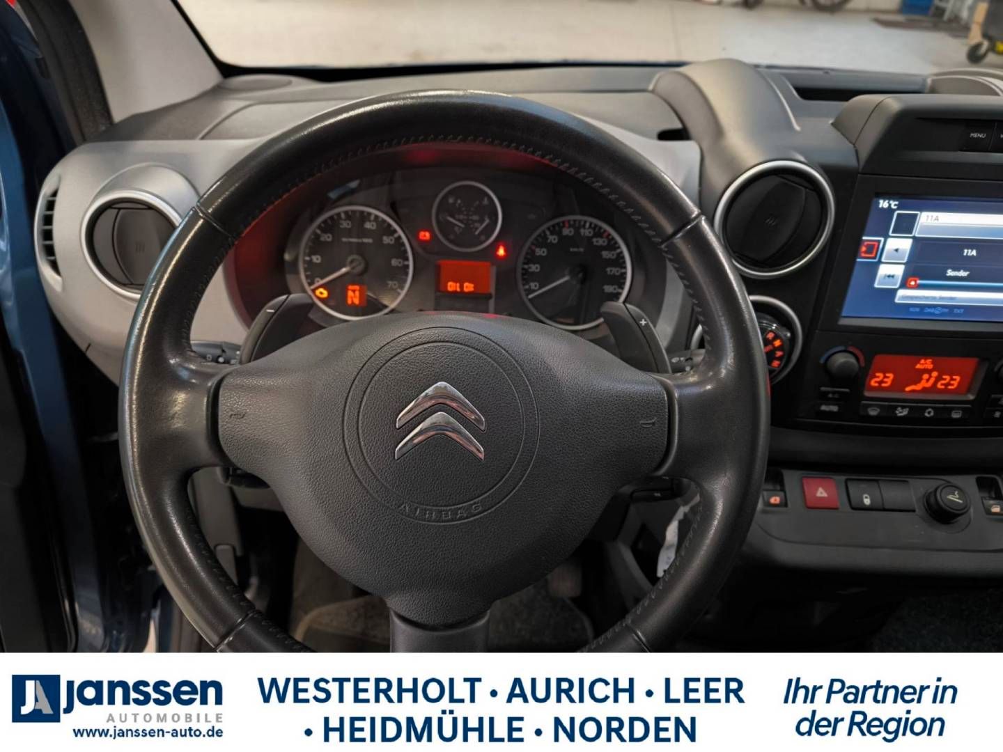 Fahrzeugabbildung Citroën Berlingo Multispace BlueHDi SELECTION