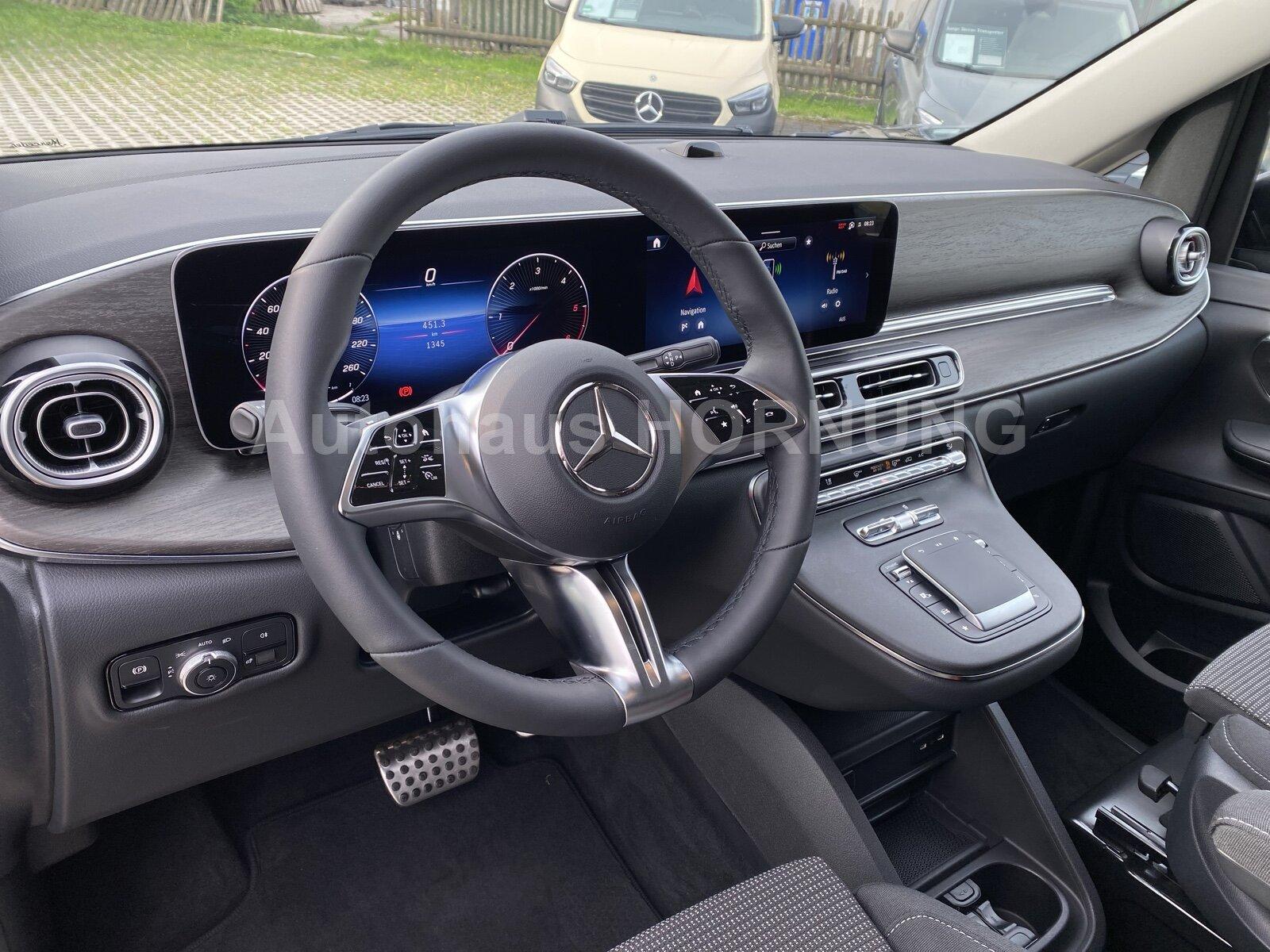Mercedes-Benz V250 4M STYLE Kompakt DISTR 360° SPHA TWA 6 SITZ