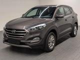 Hyundai Tucson 2WD Navi/SHZ/LHZ/PDC/Kam/Tempom./17"LM - Hyundai Gebrauchtwagen in Magdeburg