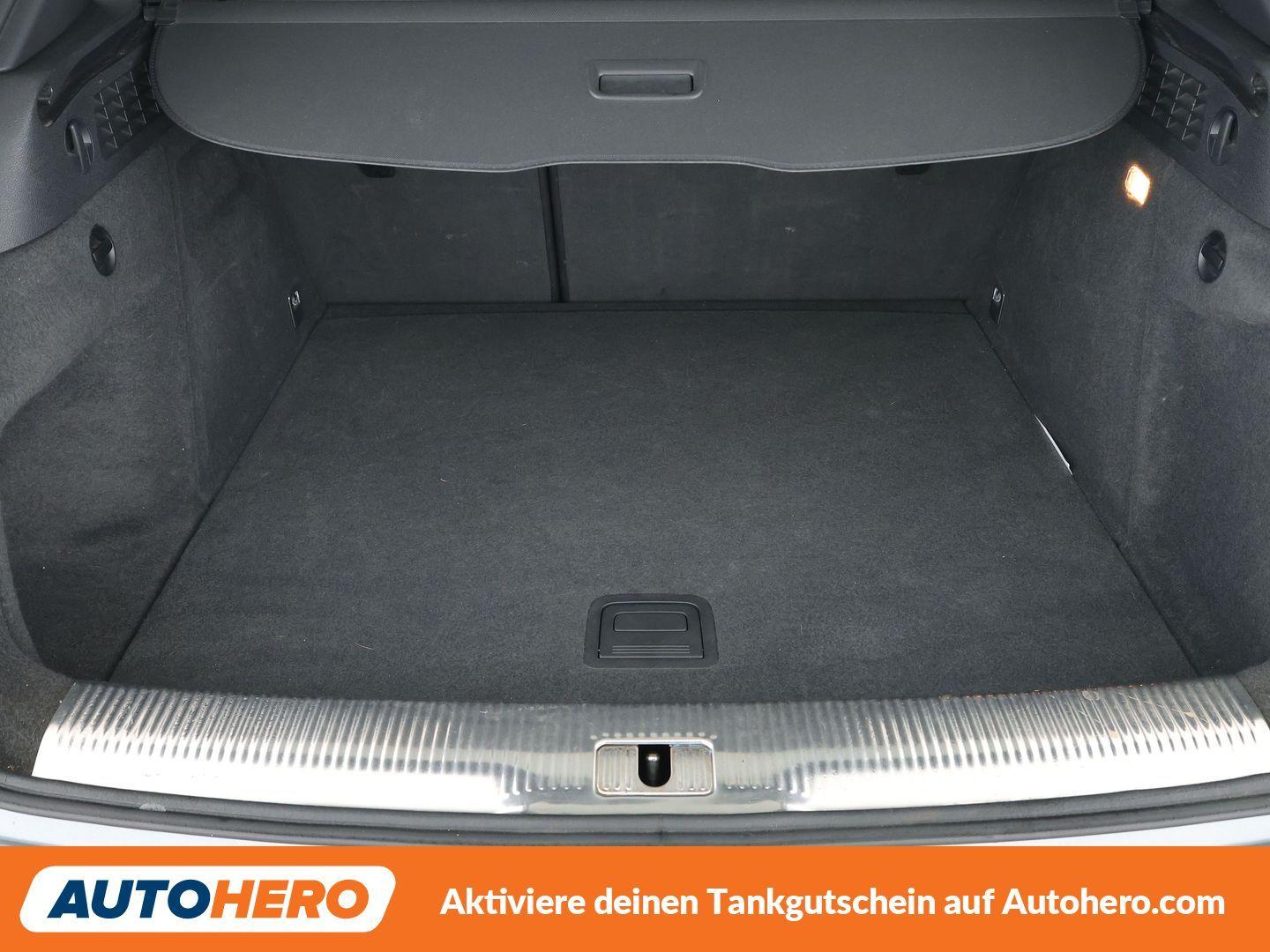 Audi Q3 1.4 TFSI ACT Sport Aut.*S-LINE*BI-XENON*TEMPO